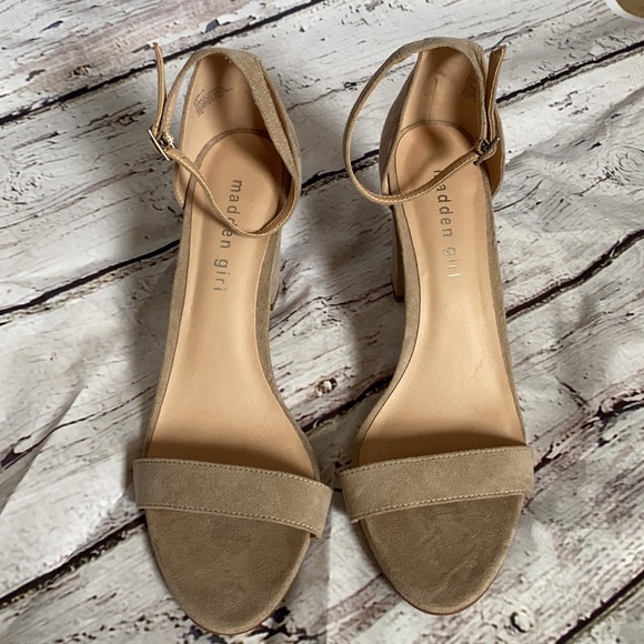 Madden Girl Heels NWOT - Picture 4 of 8
